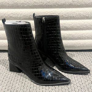 Topshop, Size 39 (8.5), Black Ankle Boots